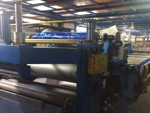 Slitting machine